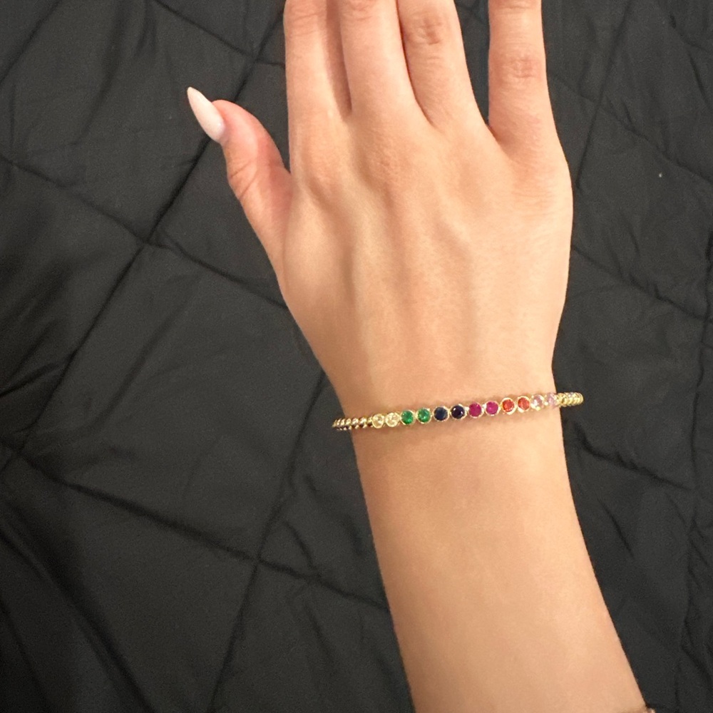 Colorful bangle